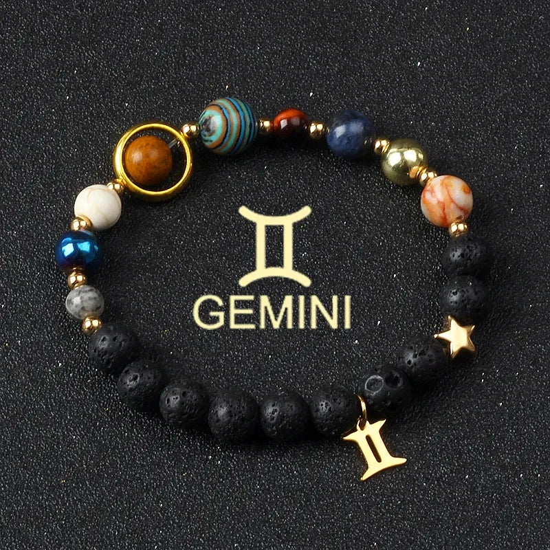 Bracelet zodiaque Gémeaux avec symboles planétaires et pendentif doré, bijou spirituel en pierre de lave